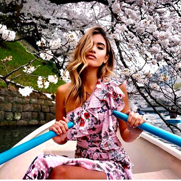 Keepsake Need You Now Floral Ruched Dress  Pink Multi Size US Large - Picture 2 of 15